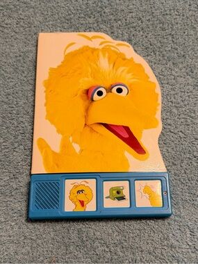 “Big Bird: Smile! Say Cheese!" 1995 Play-a-Sound Book Sesame Street Vintage